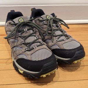 Merrell Women's Moab 2 Ventilator Hiking Shoes, Wide Width